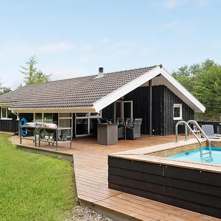 Lovely In With Kitchen *