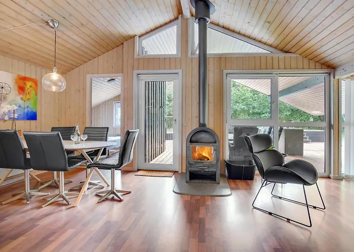 Prázdninový dům Lovely In With Kitchen