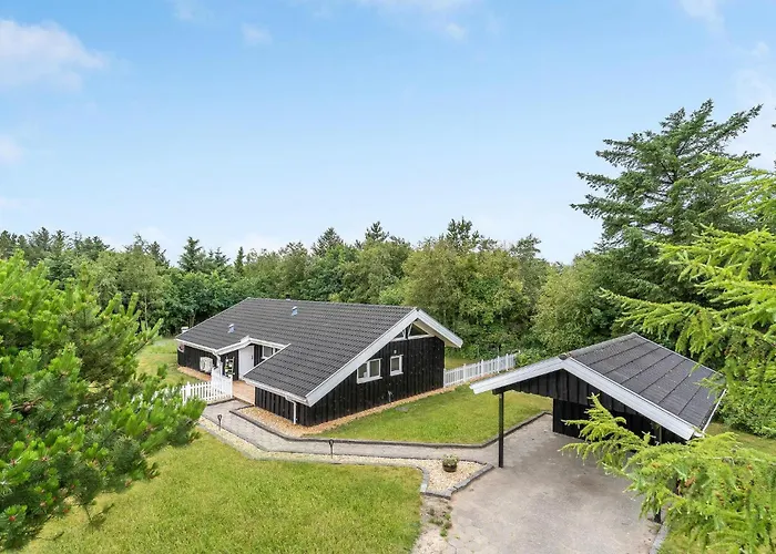 Lovely In With Kitchen Prázdninový dům *