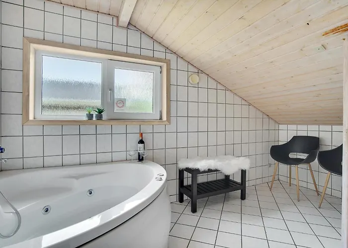 Prázdninový dům Lovely In With Kitchen *